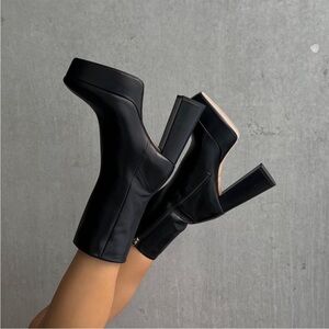 Zara Black Platform Leather Ankle Boots